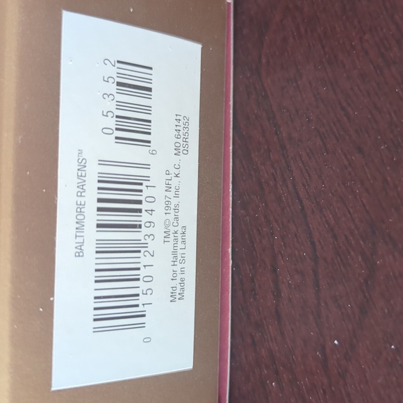 Hallmark Keepsake Ornament NFL Collection Baltimore Ravens NOS 1997 - Picture 2 of 7